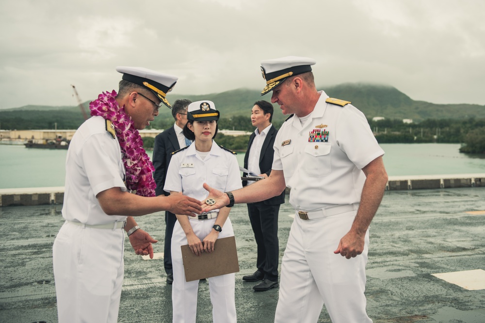 CJRM Welcomes ROKS Marado (LPH-6112) to Guam