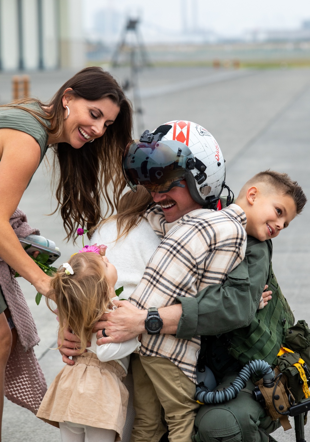 CVW-5 Pilots return to Marine Corps Air Station Iwakuni