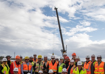 USACE Sacramento District Hosts SAME Tour at Sacramento Weir Widening Project