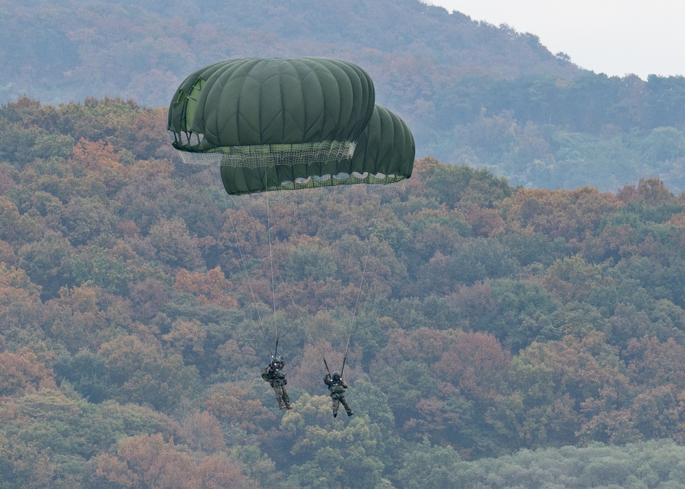 U.S., ROK complete Airborne training during Freedom Flag 24-1