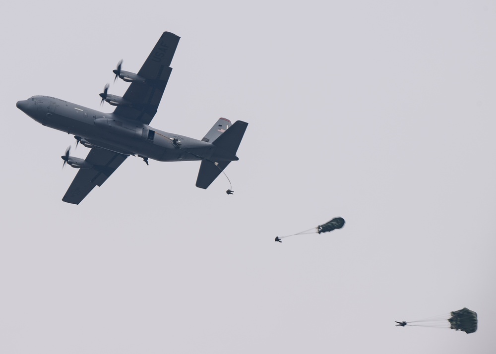 U.S., ROK complete Airborne training during Freedom Flag 24-1