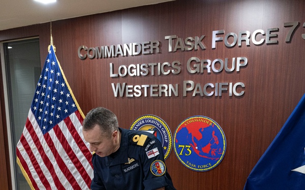 Commander, United Kingdom Carrier Strike Group Visits COMLOG WESTPAC, November 18, 2024