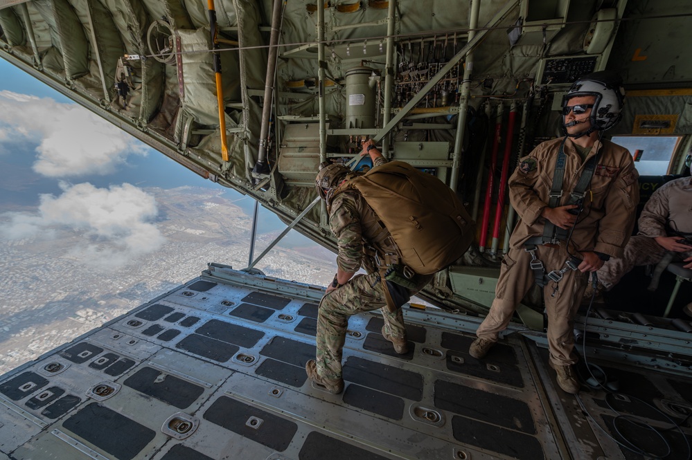 U.S. Air Force PJ conducts Joint Operations With U.S. Marine Corps Bronco.