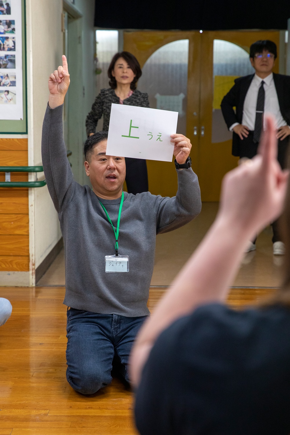 U.S. Marines build relationships with local Japanese schools