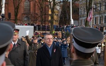 USAFE-AFAFRICA Band, Latvian National Guard Orchestra builds community in combined marching band