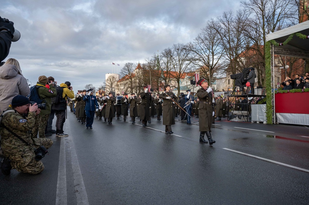 USAFE-AFAFRICA Band, Latvian National Guard Orchestra builds community in combined marching band