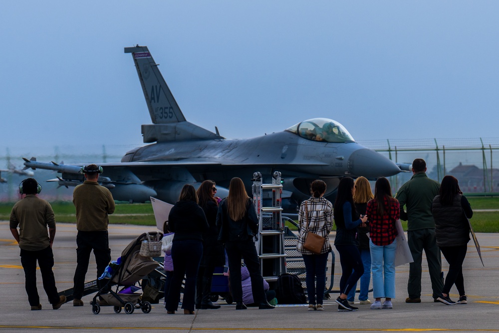 510th Fighter Squadron pilots return from deployment