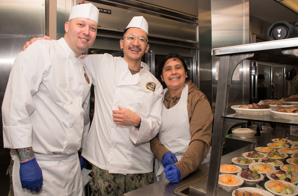 Giving Thanks at NHB/NMRTC Bremerton