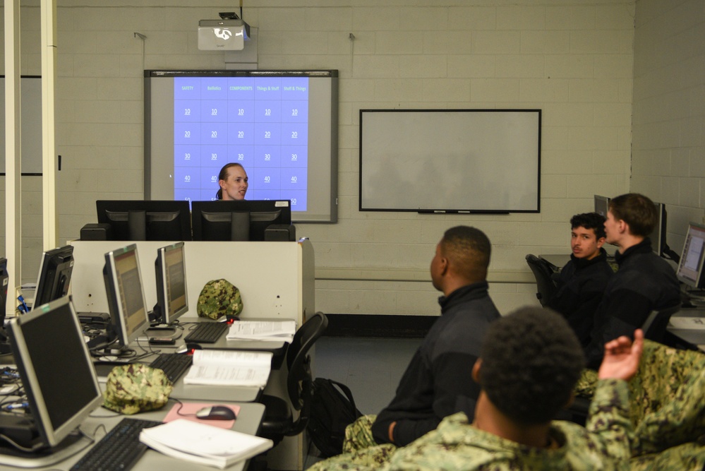 SCSTC GL Accession-Level Sailors Play a Quiz Game