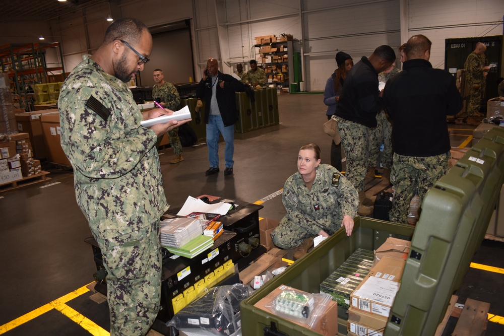 Navy Environmental and Preventive Medicine Unit 2 Conduct Limited Technical Inspection at NMRLC Williamsburg