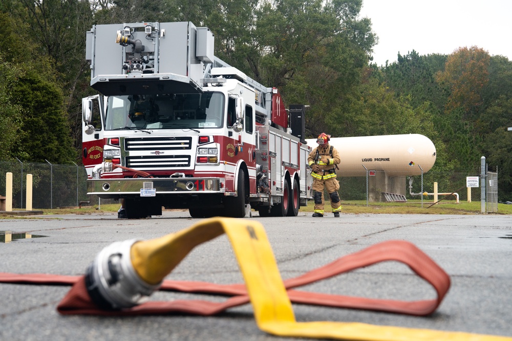 778th CES conducts live structural fire training