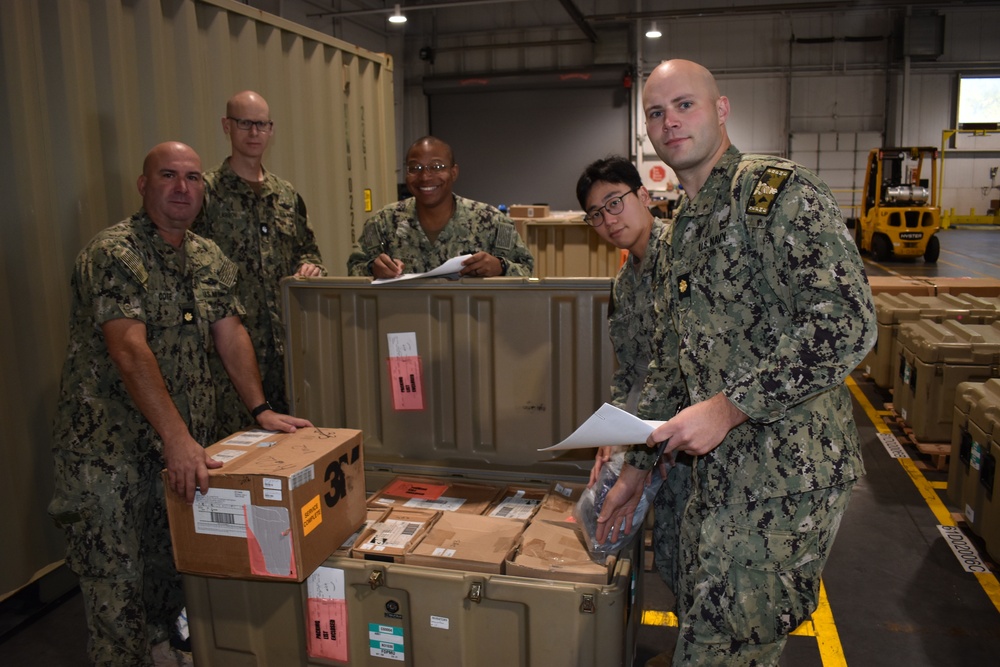 Navy Environmental and Preventive Medicine Unit 2 Conduct Limited Technical Inspection at NMRLC Williamsburg