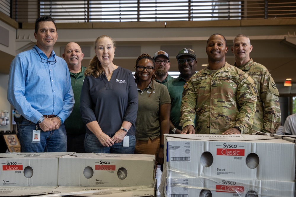 Alabama Guard receives turkey donation from Sysco