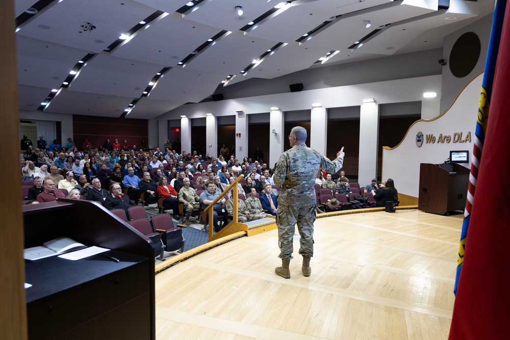 Defense Logistics Agency Director Army Lt. Gen. Mark Simerly visits DLA Land and Maritime