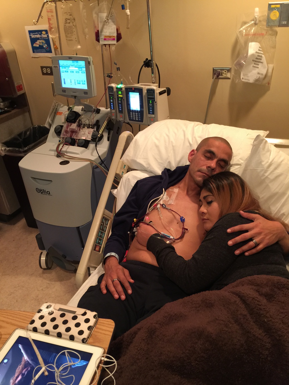 Strength and Sacrifice: Sgt. Leticia Mendoza’s Dual Role as Soldier and Caregiver