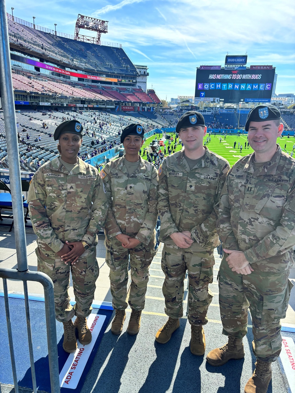 Tennessee Titans Host &quot;Salute to Service&quot; Event to Honor Military Community