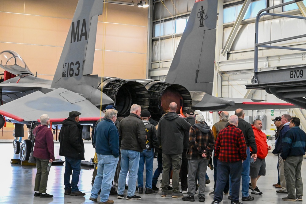 104th Fighter Wing hosts individual community members and Barnes Air National Guard Base alumni for base tour