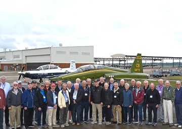 “Strikin Snakes” host Pilot Reunion