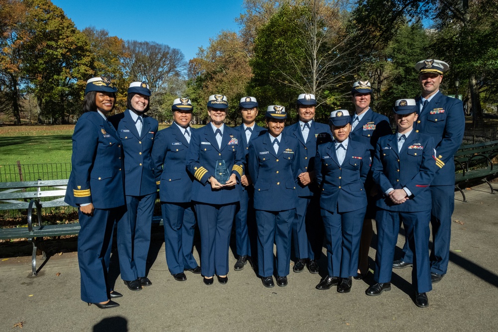 Coast Guard Capt. Tina Pena Honored at Annual Tribute to Women in Military Service&amp;#xA;