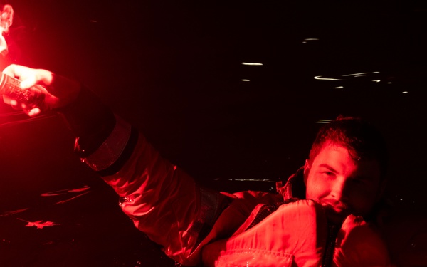 Coast Guard Conducts Pyrotechnics Training in Station New York Boat Basin