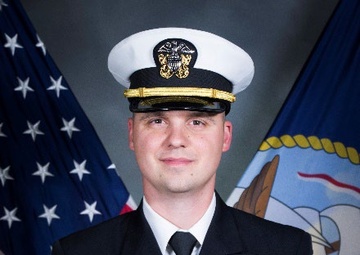 NAVFAC Southeast announces 2025 Project Manager and Architect of the Year