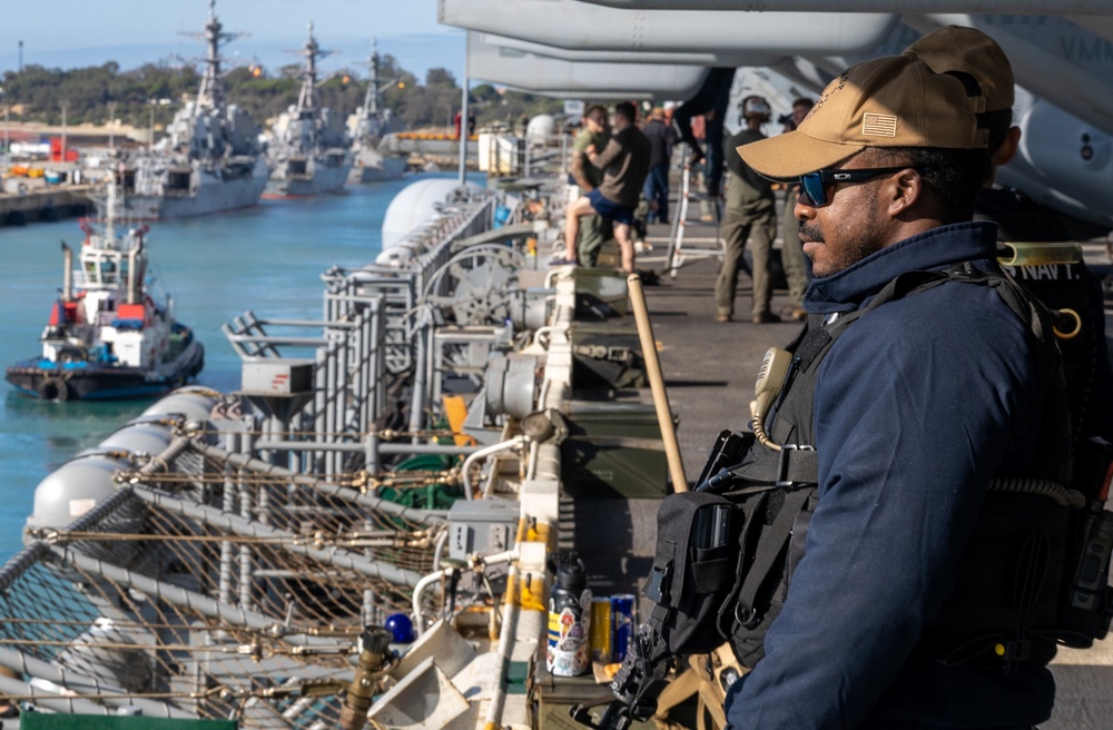 USS Wasp Departs Rota, Spain