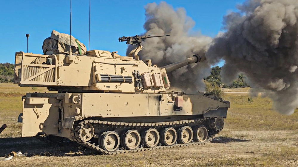 2-82 Field Artillery Showcases Firepower on Fort Cavazos