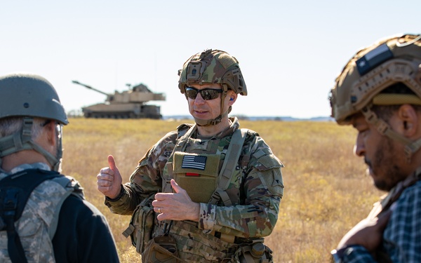 2-82 Field Artillery Showcases Firepower on Fort Cavazos