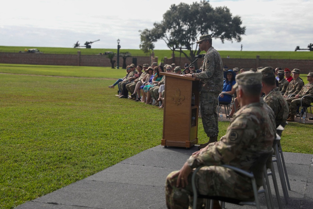 Washington Artillery hosts 186th Pass in Review and change of command ceremony