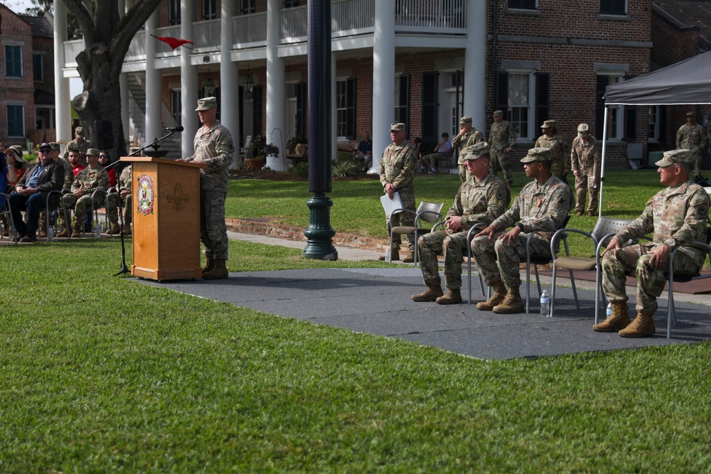 Washington Artillery hosts 186th Pass in Review and change of command ceremony