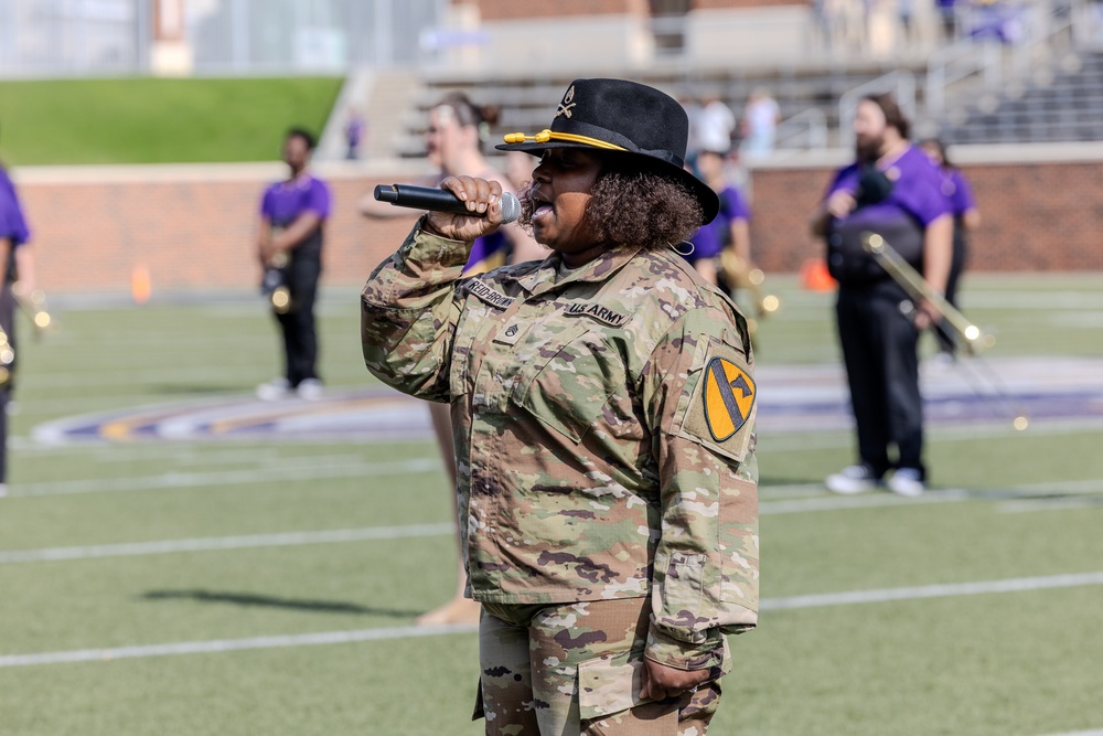 13th Armored Corps Sustainment Command participates in Military Appreciation at University of Mary Hardin-Baylor