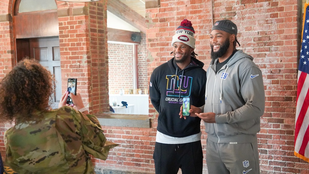 New York Giants Players visit Fort Hamilton