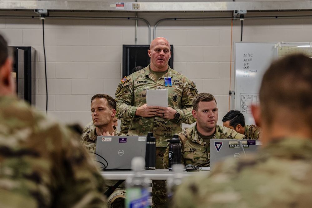 Army Advisors Attend Leader Training Program