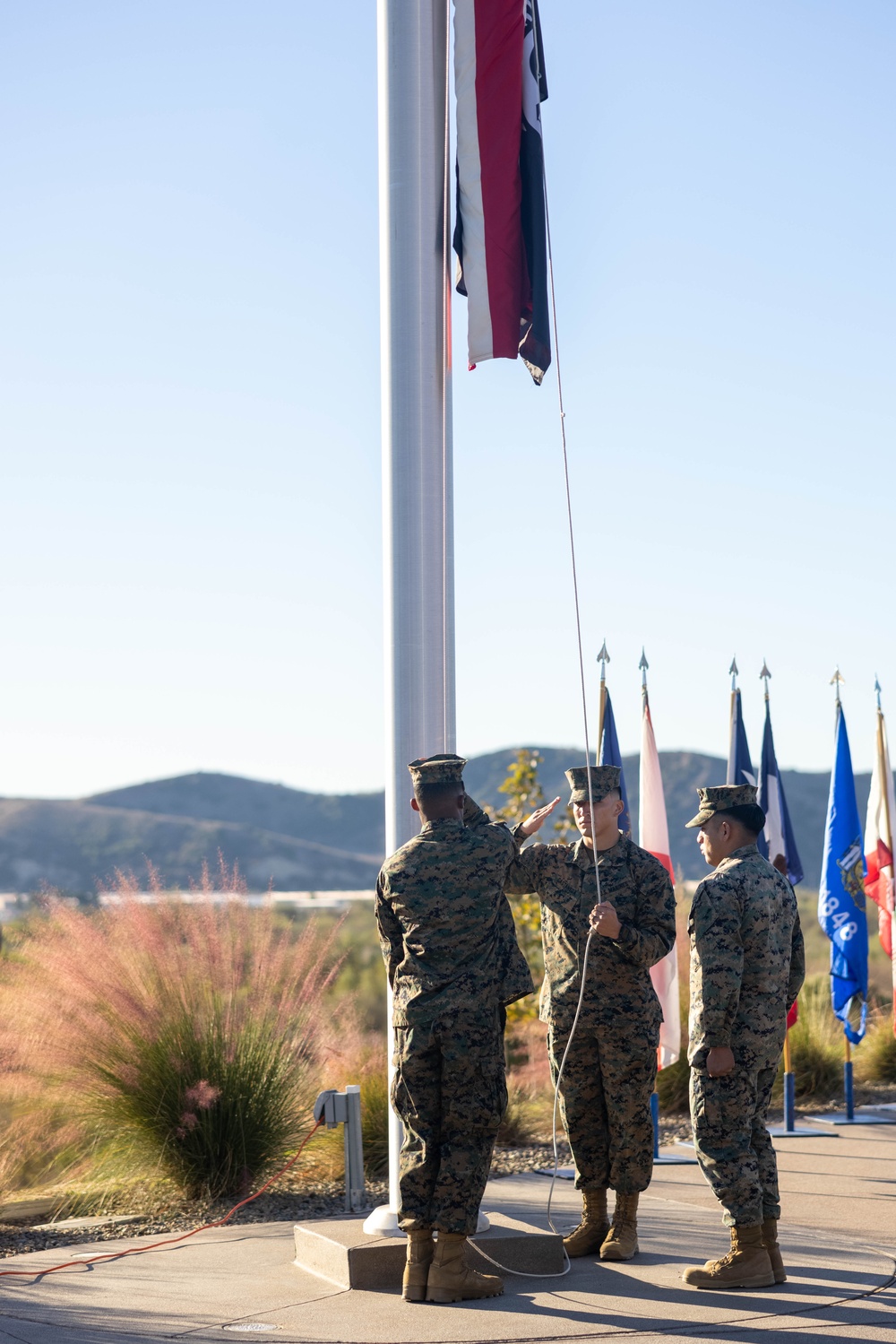 1st MARDIV holds morning colors ceremony