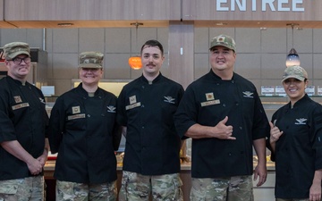 27 SOW leadership serves Air Commandos annual Thanksgiving meal