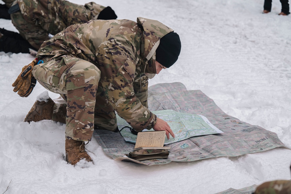 Pre-Team 25-02 performs winter navigation