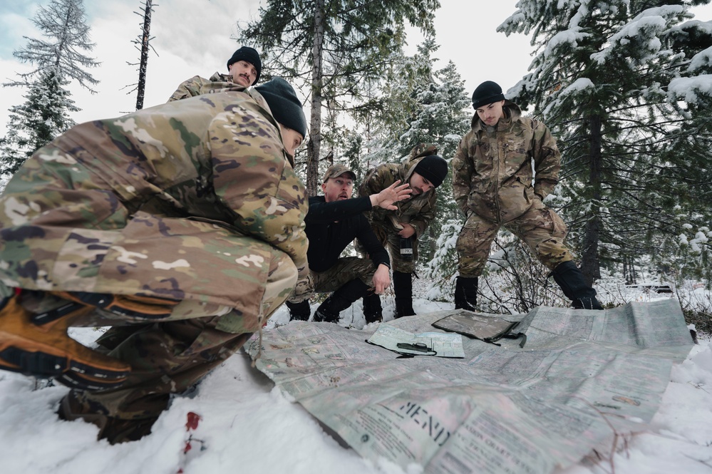 Pre-Team 25-02 performs winter navigation