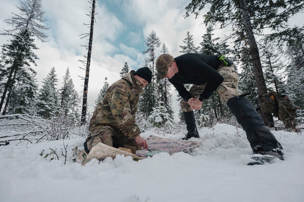 Pre-Team 25-02 performs winter navigation