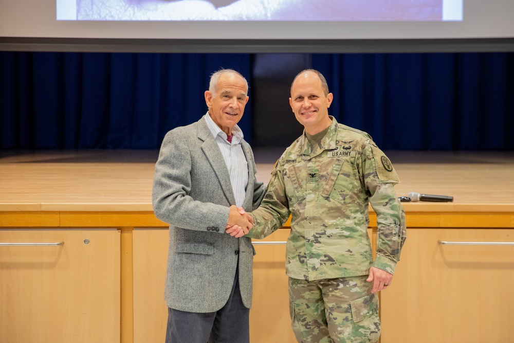 Retired Major General David Rubenstein Visits LRMC