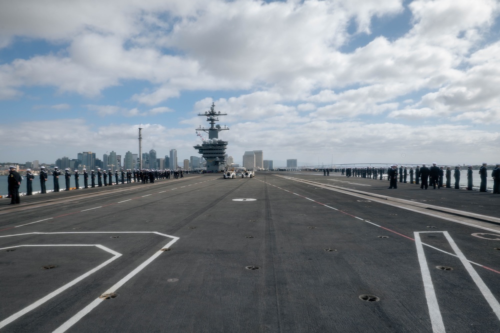 USS Carl Vinson (CVN 70) Sailors Man the Rails while departing San Diego