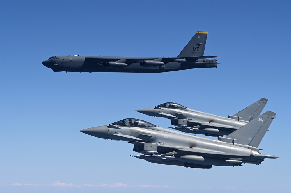 U.S. B-52 Stratofortress strategic bombers integrate with allies, partners during bomber task force flight over CENTCOM