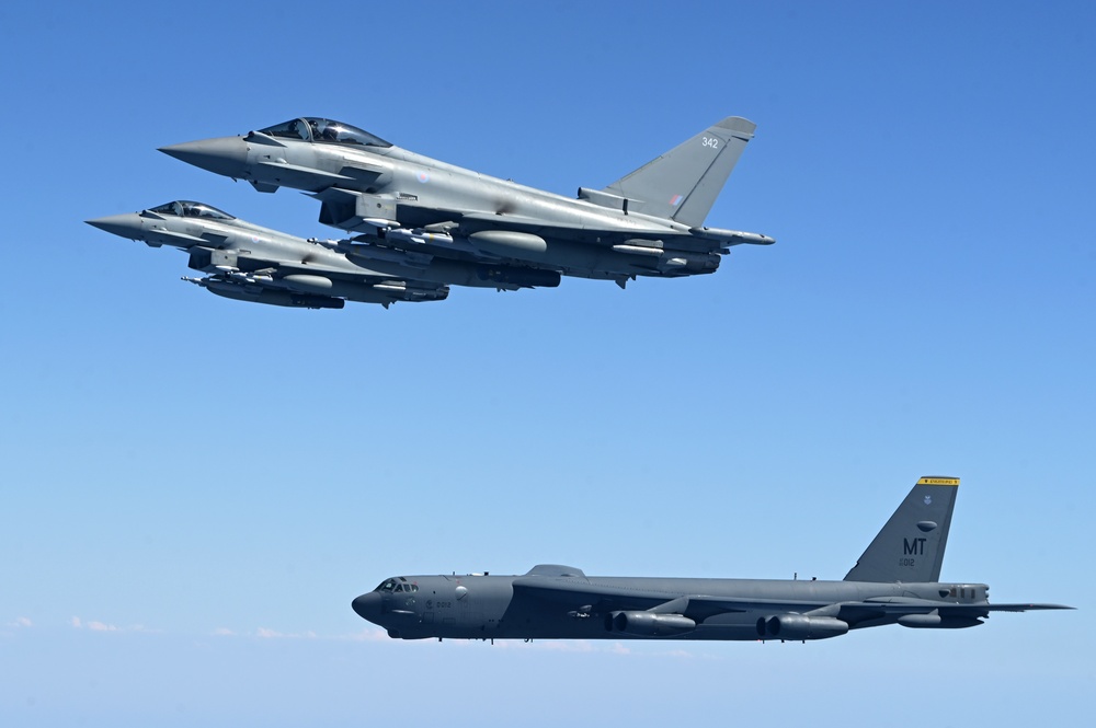 U.S. B-52 Stratofortress strategic bombers integrate with allies, partners during bomber task force flight over CENTCOM