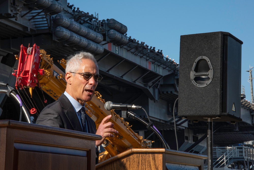 USS George Washington Arrives at CFAY