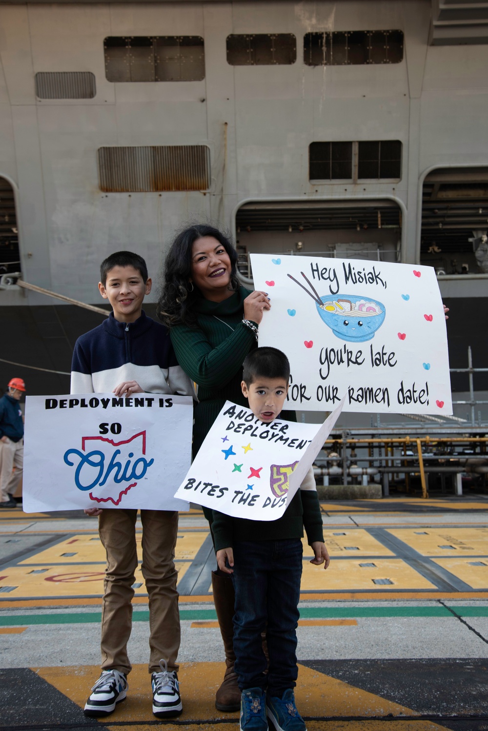 USS George Washington Arrives at CFAY