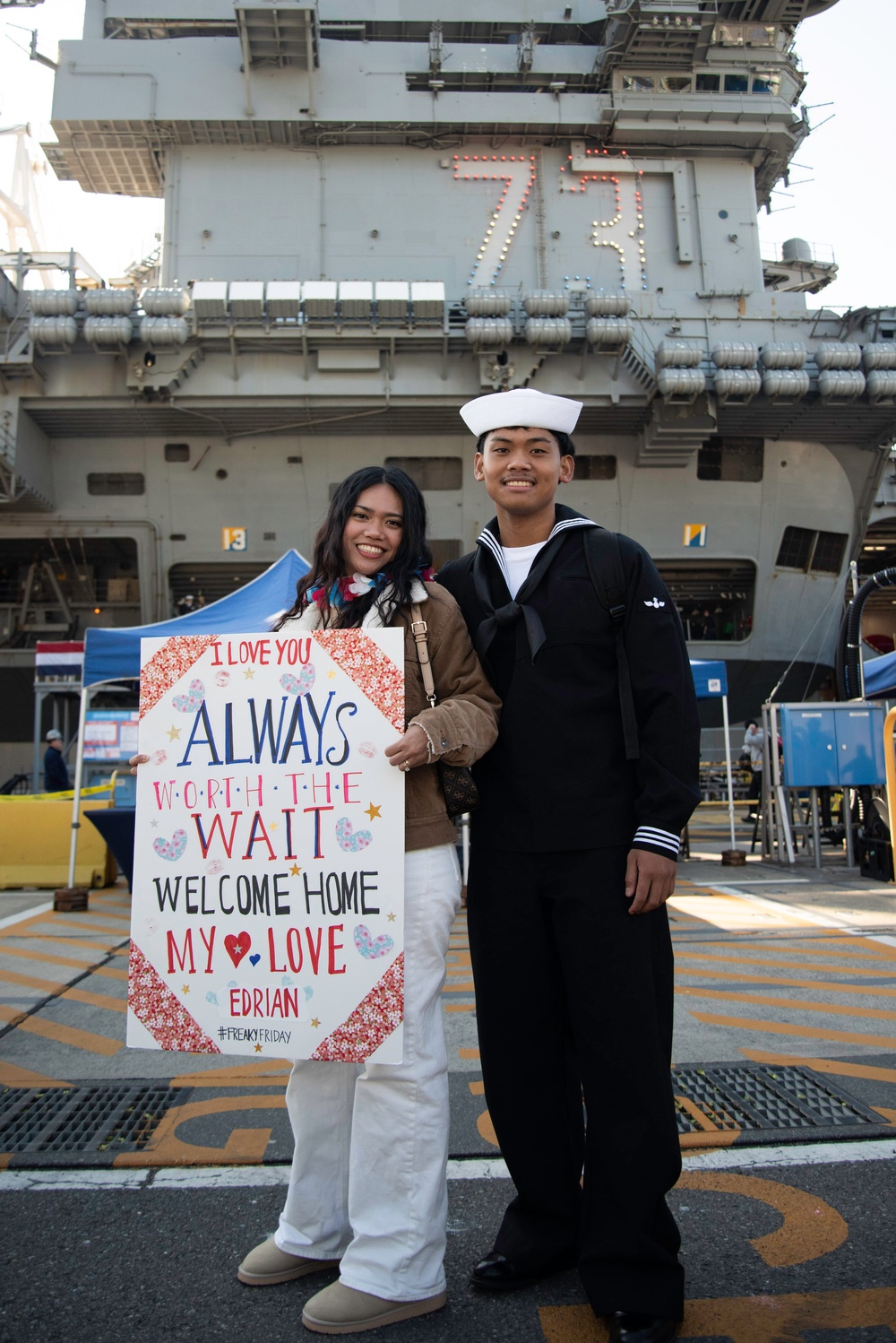 USS George Washington Arrives at CFAY