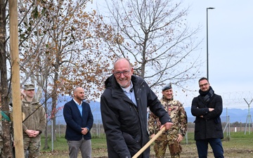 Aviano celebrates Arbor Day