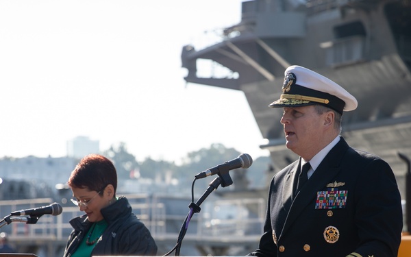 George Washington returns to Yokosuka