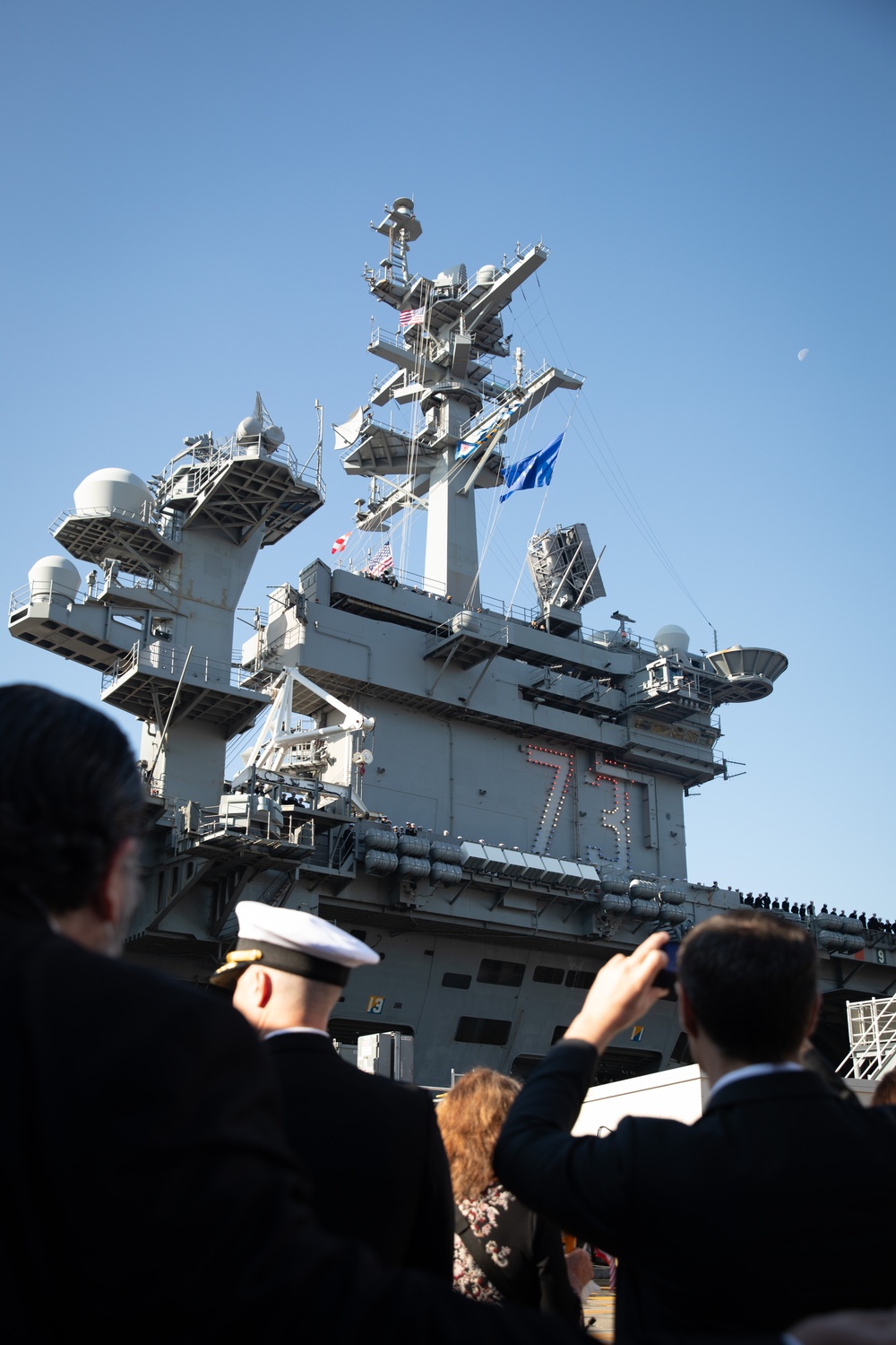 George Washington returns to Yokosuka