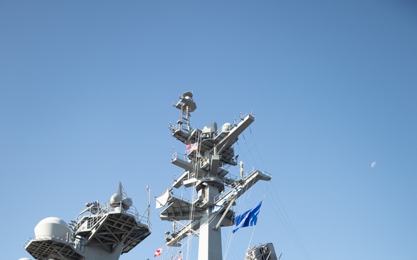 George Washington returns to Yokosuka