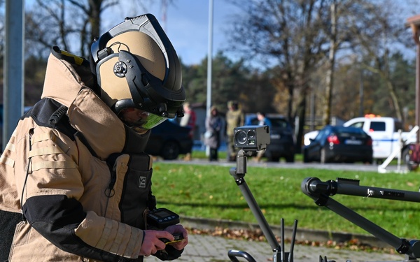 EX EX EX: OV24-3 bolsters emergency response to suspicious package scenario